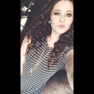 Meet your Posher, Aleesa